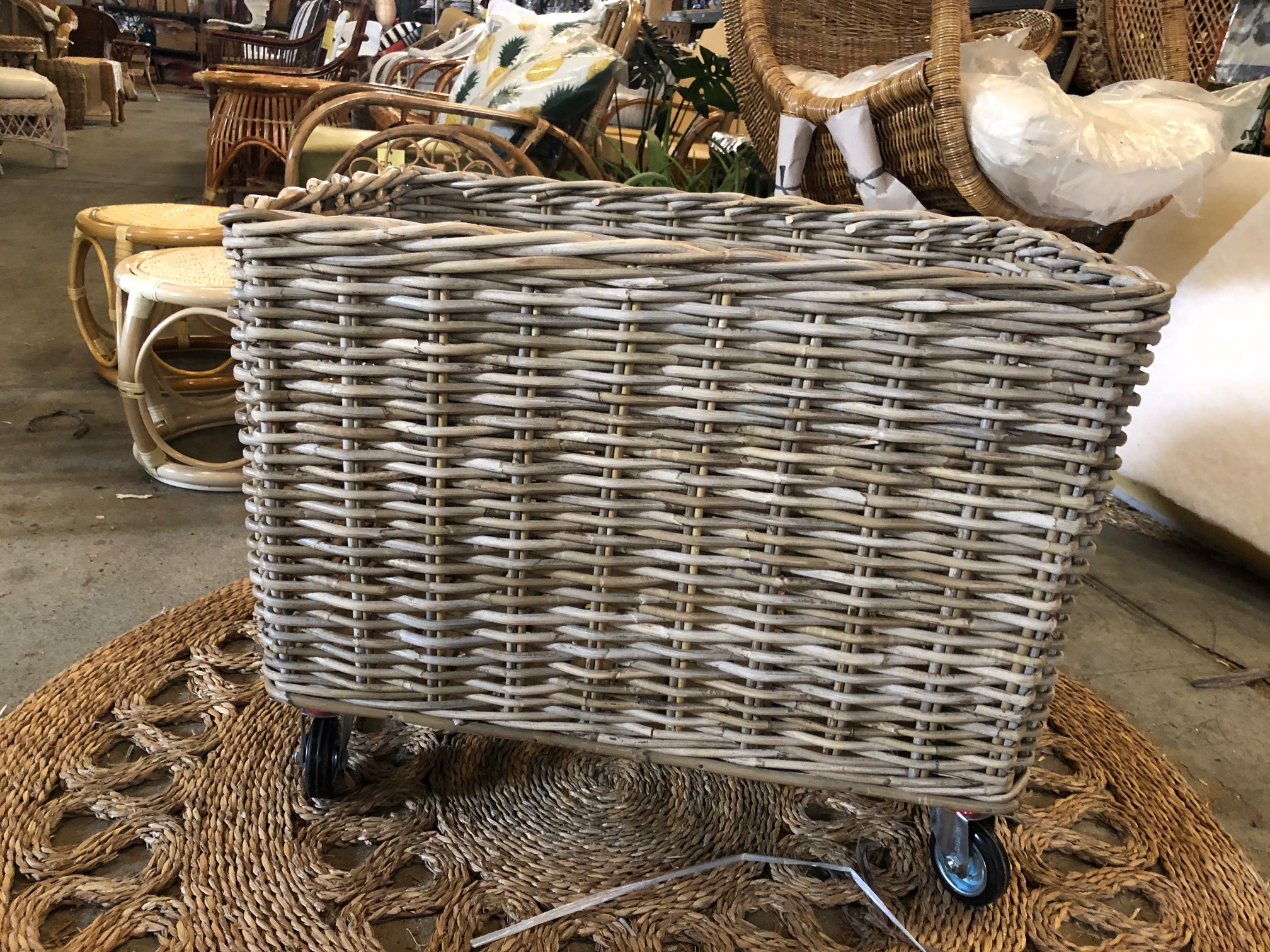 Rectangle Basket on Wheels - Antique Grey